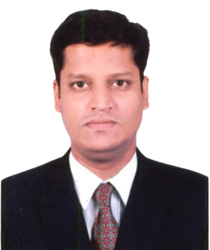 Management Team - QualCampus by QualSoft Solutions 1 Shaikh Manzoor CEO (Chief Executive Officer) QualSoft Solutions Pvt Ltd